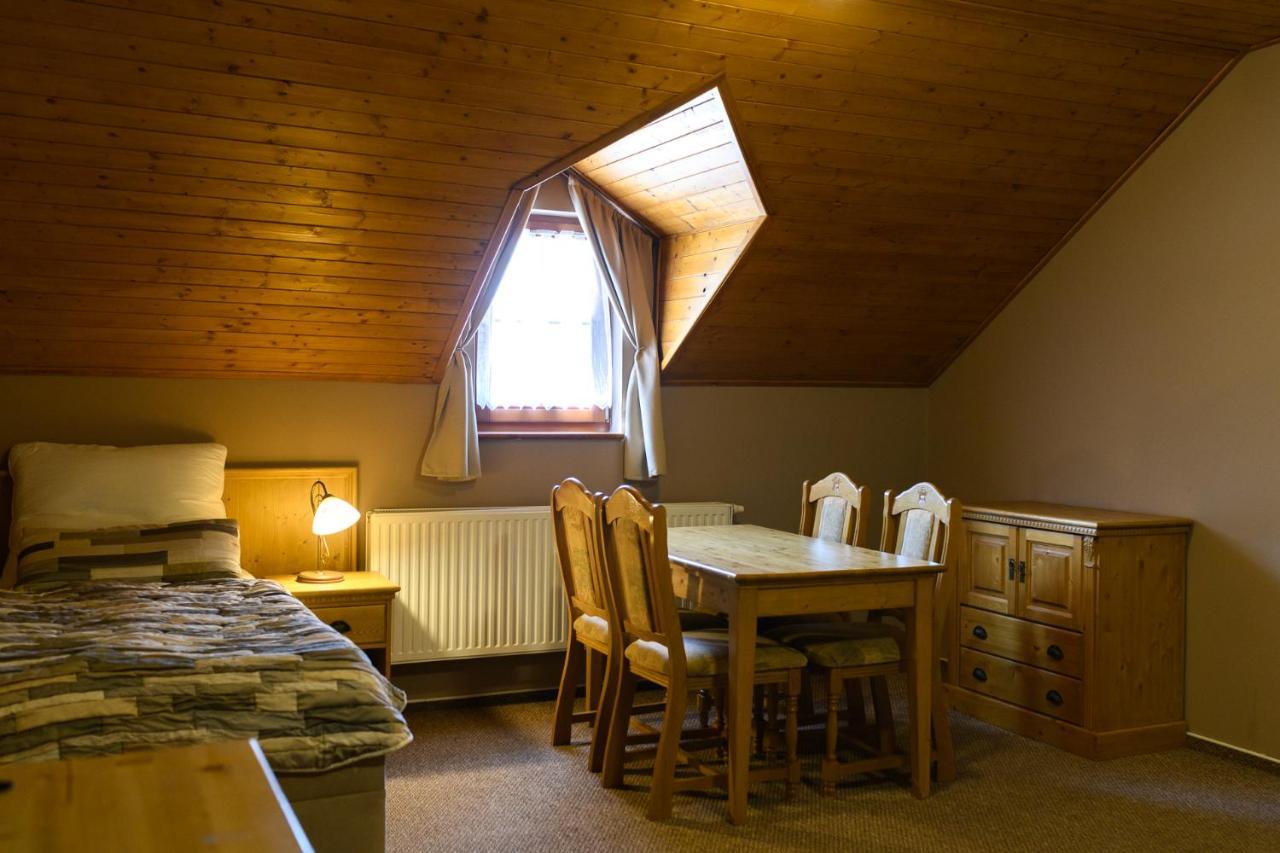 Vinarstvi U Kaplicky Hotel Zajeci Luaran gambar