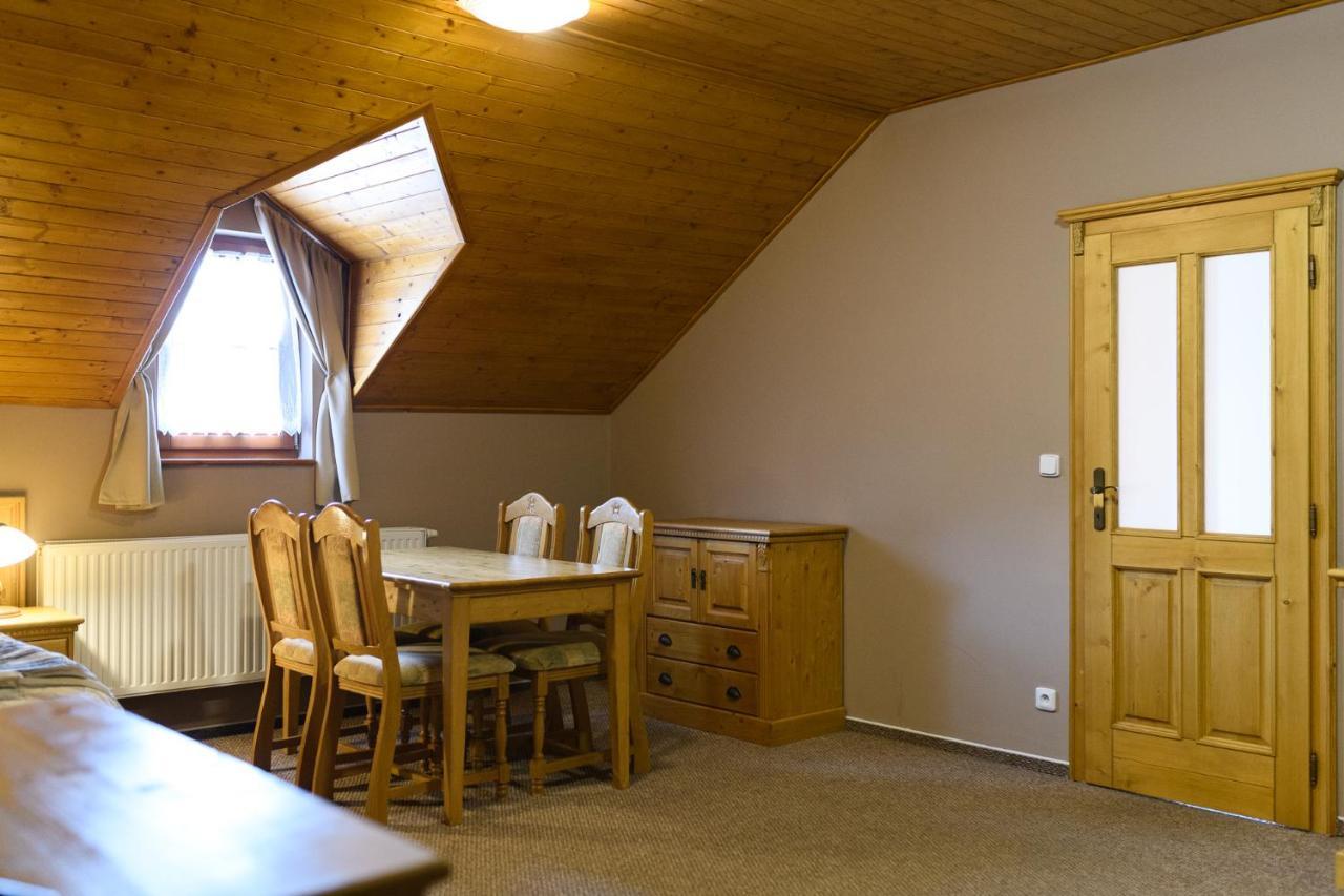Vinarstvi U Kaplicky Hotel Zajeci Luaran gambar