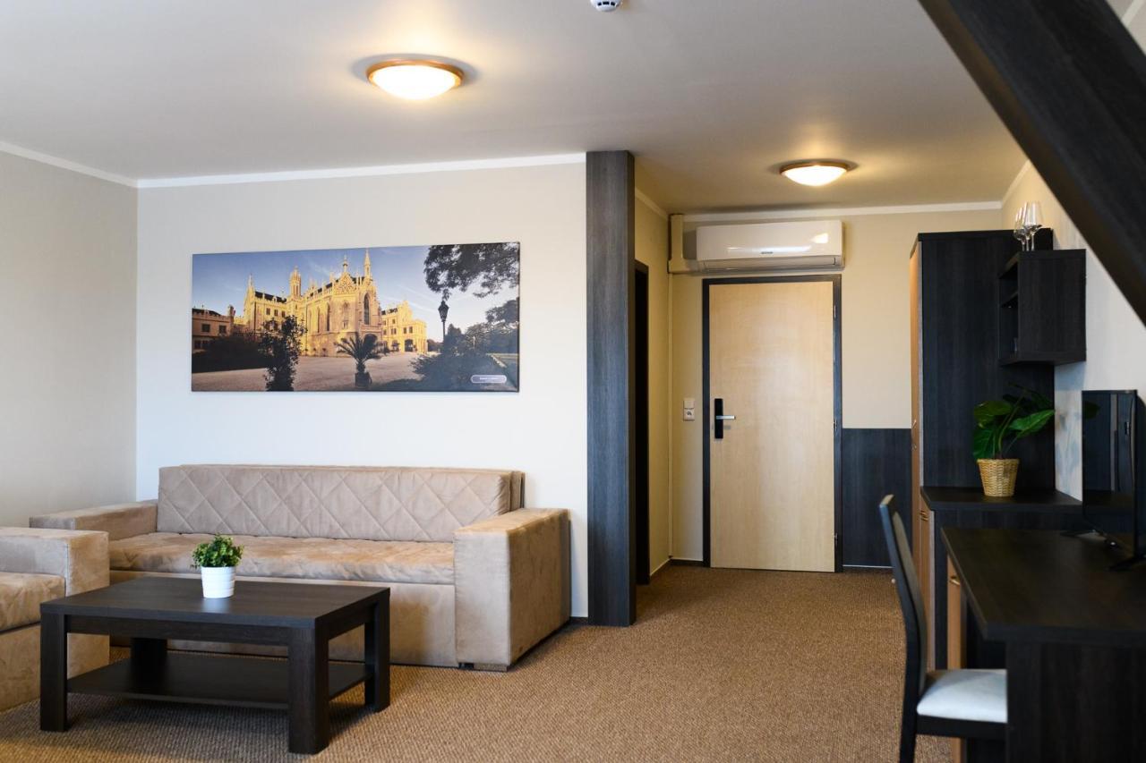 Vinarstvi U Kaplicky Hotel Zajeci Luaran gambar